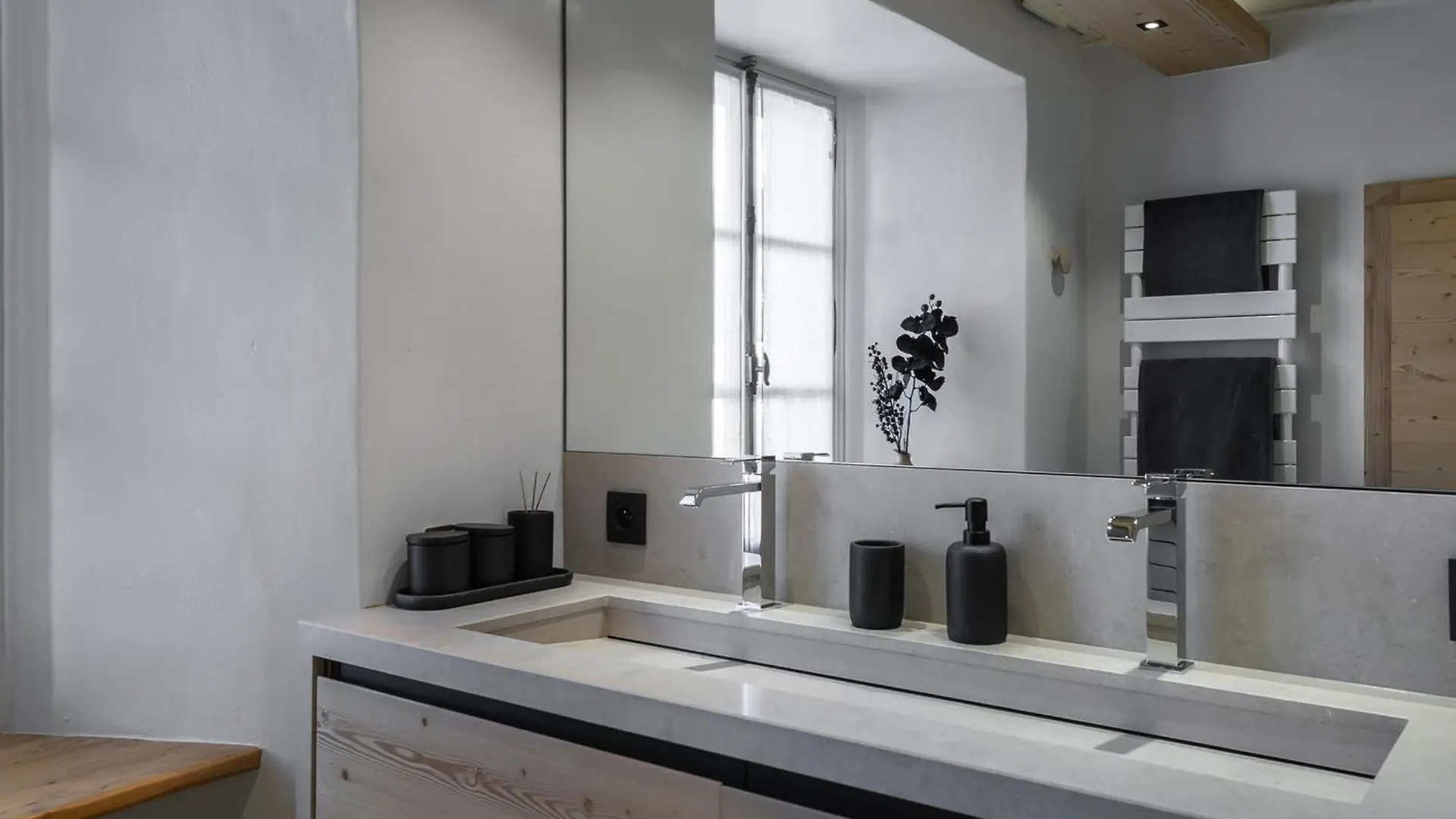 Appartement 3 Ch. Renove, Centre De Megeve, Balcon, Cheminee, Parking, 3 Min Telecabine Chamois - Fr-1-453-178 France