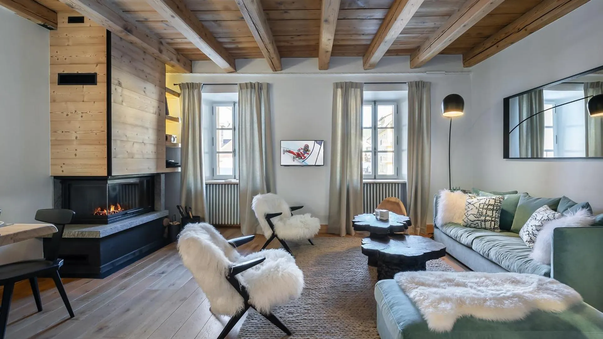 Appartement 3 Ch. Renove, Centre De Megeve, Balcon, Cheminee, Parking, 3 Min Telecabine Chamois - Fr-1-453-178